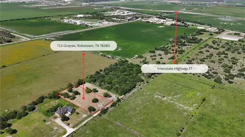 713 Ocanas Dr, Robstown, TX 78380
