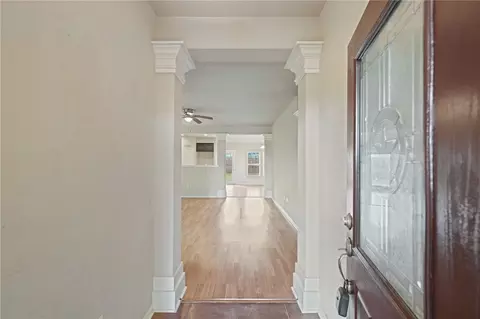 325 Pacific Dr, Portland, TX 78374
