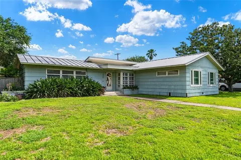 330 Catalina Pl, Corpus Christi, TX 78411
