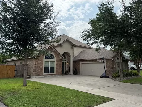 15210 Guadalupe River Dr, Corpus Christi, TX 78410