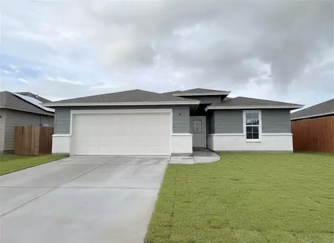 9121 Neena Dr, Corpus Christi, TX 78410