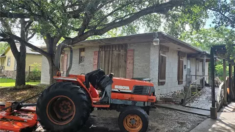 3806 Bertram St, Corpus Christi, TX 78416