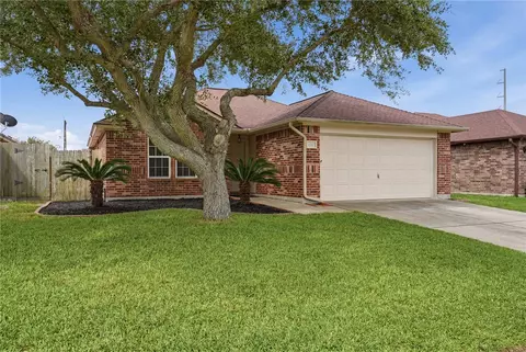 1511 Oak Lndg, Aransas Pass, TX 78336