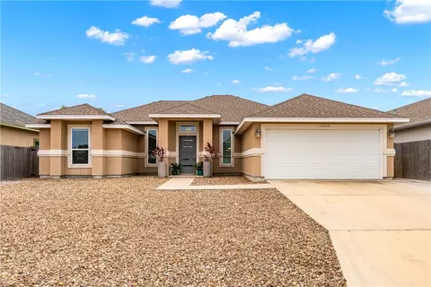 14205 Sea Pines Dr, Corpus Christi, TX 78418