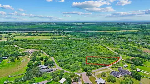 122 Windy Rdg, Mathis, TX 78368 photo 4