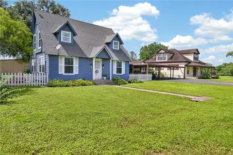 Exterior - 8967 Pvt County Rd 485, Mathis, TX 78368 photo 1 of 4