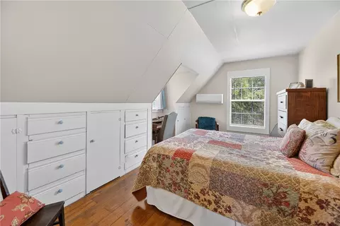 Bedroom - 8967 Pvt County Rd 485, Mathis, TX 78368 photo 2 of 7