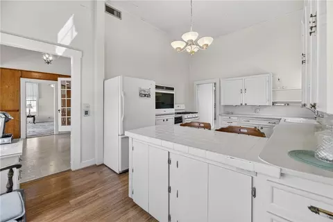 Kitchen - 8967 Pvt County Rd 485, Mathis, TX 78368 photo 2 of 3
