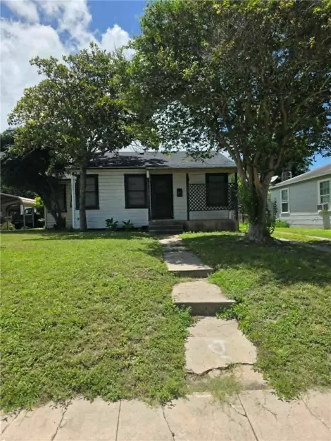 1237 Golla Dr, Corpus Christi, TX 78407