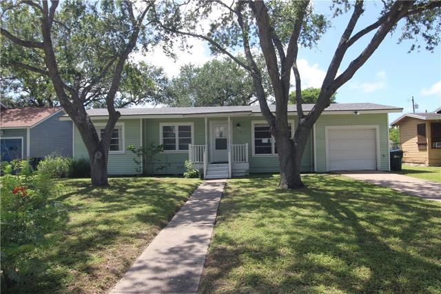 519 Field Ave, Taft, TX 78390