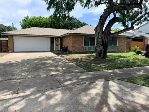 7110 Southhaven Dr, Corpus Christi, TX 78412