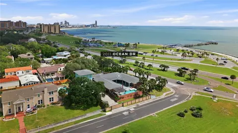 2011 Ocean Dr, Corpus Christi, TX 78404