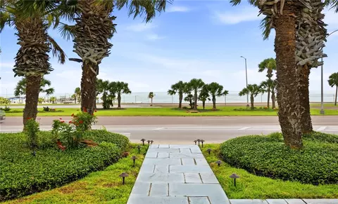 2011 Ocean Dr, Corpus Christi, TX 78404