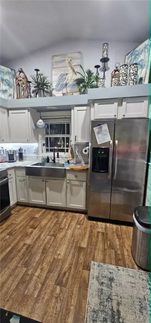 Kitchen - 1917 Monkey, Rockport, TX 78382 photo 2 of 5