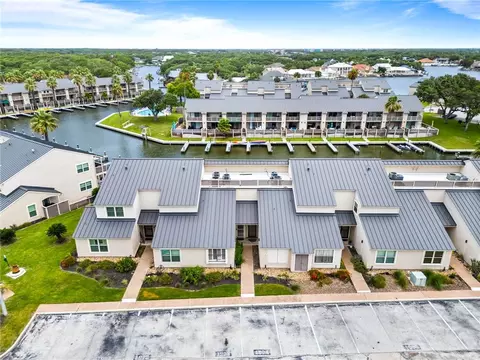 1903 Bayhouse #1903, Rockport, TX 78382