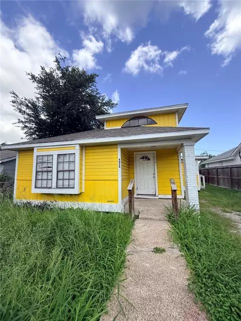 4026 Zapata St, Corpus Christi, TX 78405