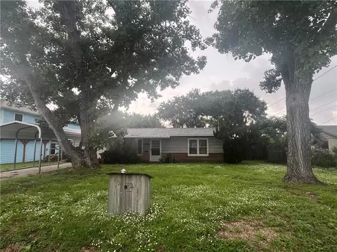 2845 Debra, Corpus Christi, TX 78418