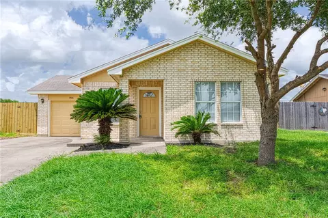 1926 El Monte St, Corpus Christi, TX 78417