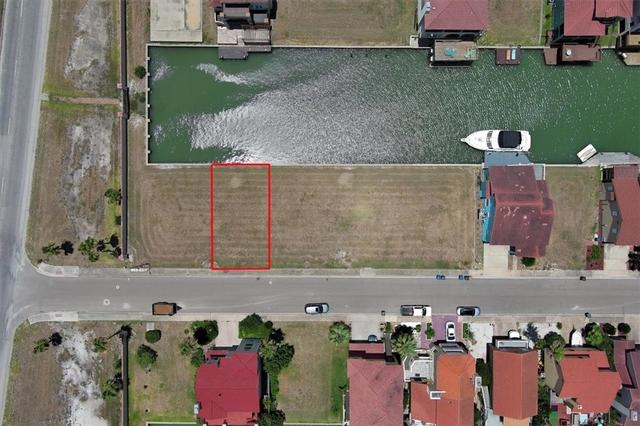 705 Imperial Hbr, Corpus Christi, TX 78402
