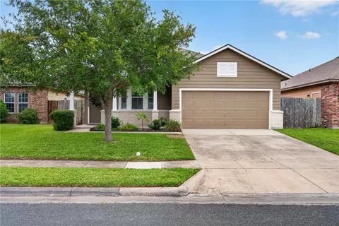 2622 Las Brisas St, Corpus Christi, TX 78414