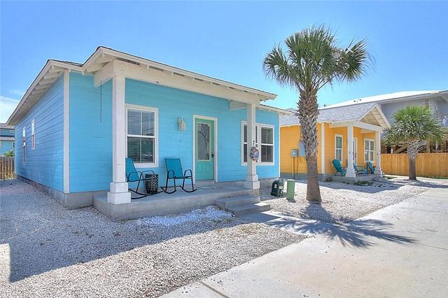 1617 S Station St #7, Port Aransas, TX 78373