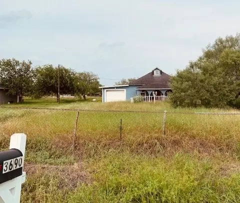 3690 Reyna St, Robstown, TX 78380