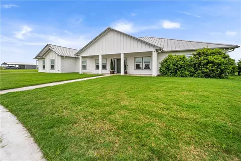 14646 County Road 756, Sinton, TX 78387