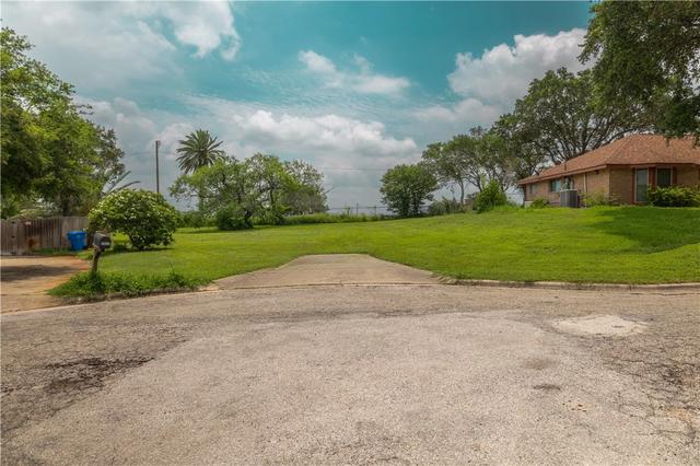 5406 NW Tr, Corpus Christi, TX 78410