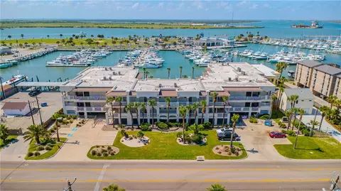 224 W Cotter Ave #203, Port Aransas, TX 78373