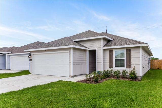 1905 Osbert Nelly Dr, Corpus Christi, TX 78417