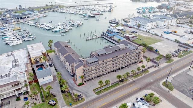 200 W Cotter Ave #B-3, Port Aransas, TX 78373