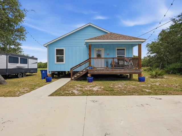 2111 Lone Star, Rockport, TX 78382