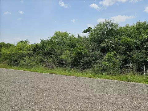 1110 Second St, Bayside, TX 78340 photo 2