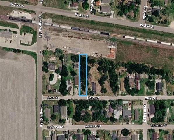 1025 Ohio St, Robstown, TX 78380