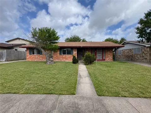 1321 Sandstone Dr, Corpus Christi, TX 78412
