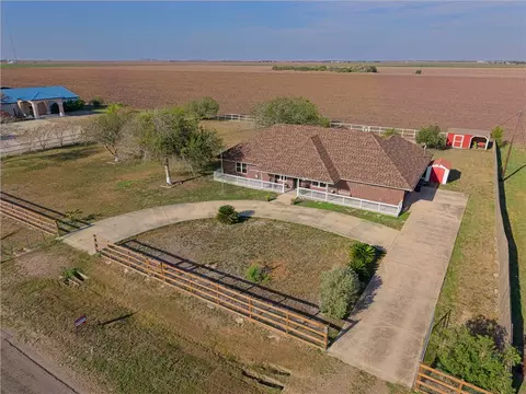 3893 County Road 61, Robstown, TX 78380