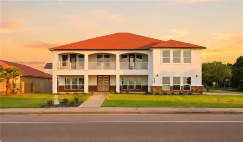 3001 Ocean Dr, Corpus Christi, TX 78404