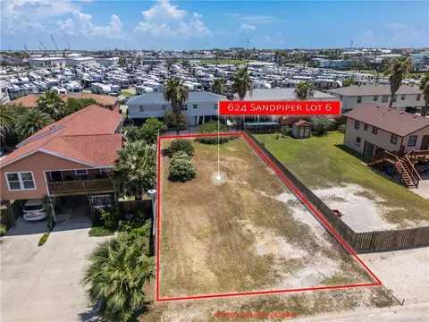 634 Sandpiper Cir, Port Aransas, TX 78373
