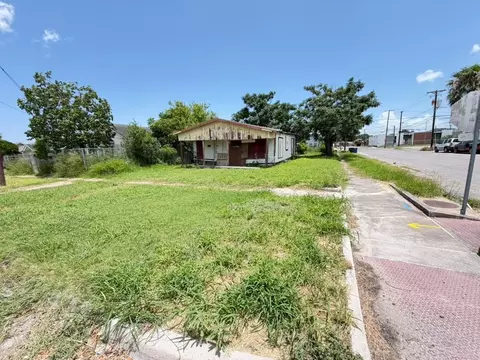 1462 14th St, Corpus Christi, TX 78404