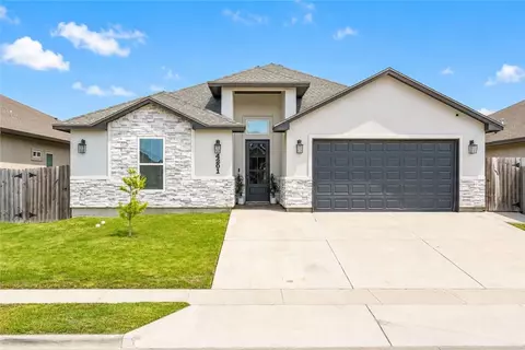 4201 Karo Dr, Corpus Christi, TX 78414