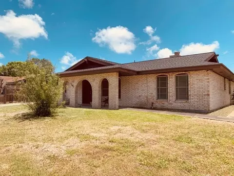 3601 Waterloo Dr, Corpus Christi, TX 78415