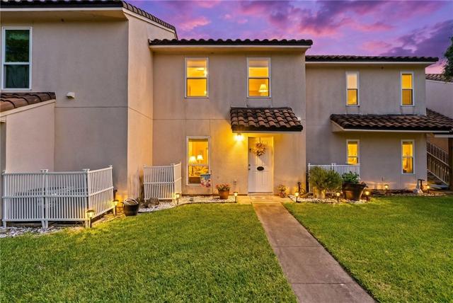 221 Marion Dr #C106, Rockport, TX 78382