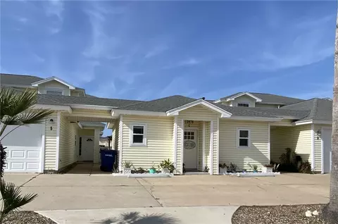 13978 Fortuna Bay Dr #C, Corpus Christi, TX 78418