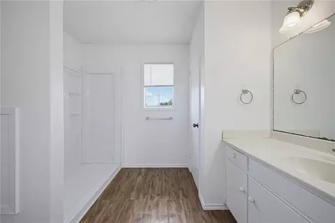 Bath - 106 Adkins, Refugio, TX 78377 photo 4 of 4