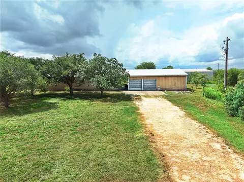 15201 County Road 908, Sinton, TX 78387