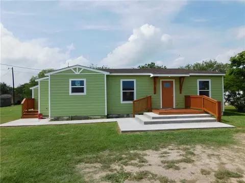 1508 E Corral Ave, Kingsville, TX 78363
