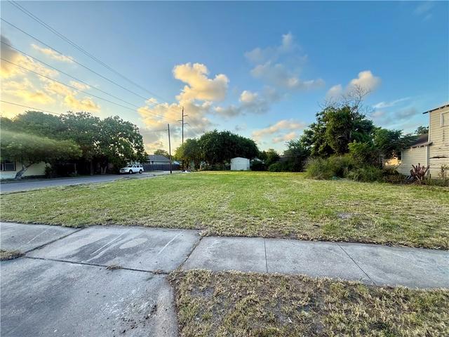 2518 And 2520 Coleman Ave, Corpus Christi, TX 78405