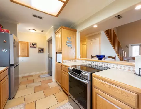 Kitchen - 137 Windy Ridge Loop, Mathis, TX 78368 photo 1 of 1
