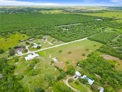 View/Area - 200 Baggs Trl, Mathis, TX 78368 photo 4 of 6