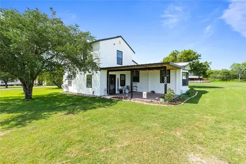 Exterior - 200 Baggs Trl, Mathis, TX 78368 photo 2 of 5